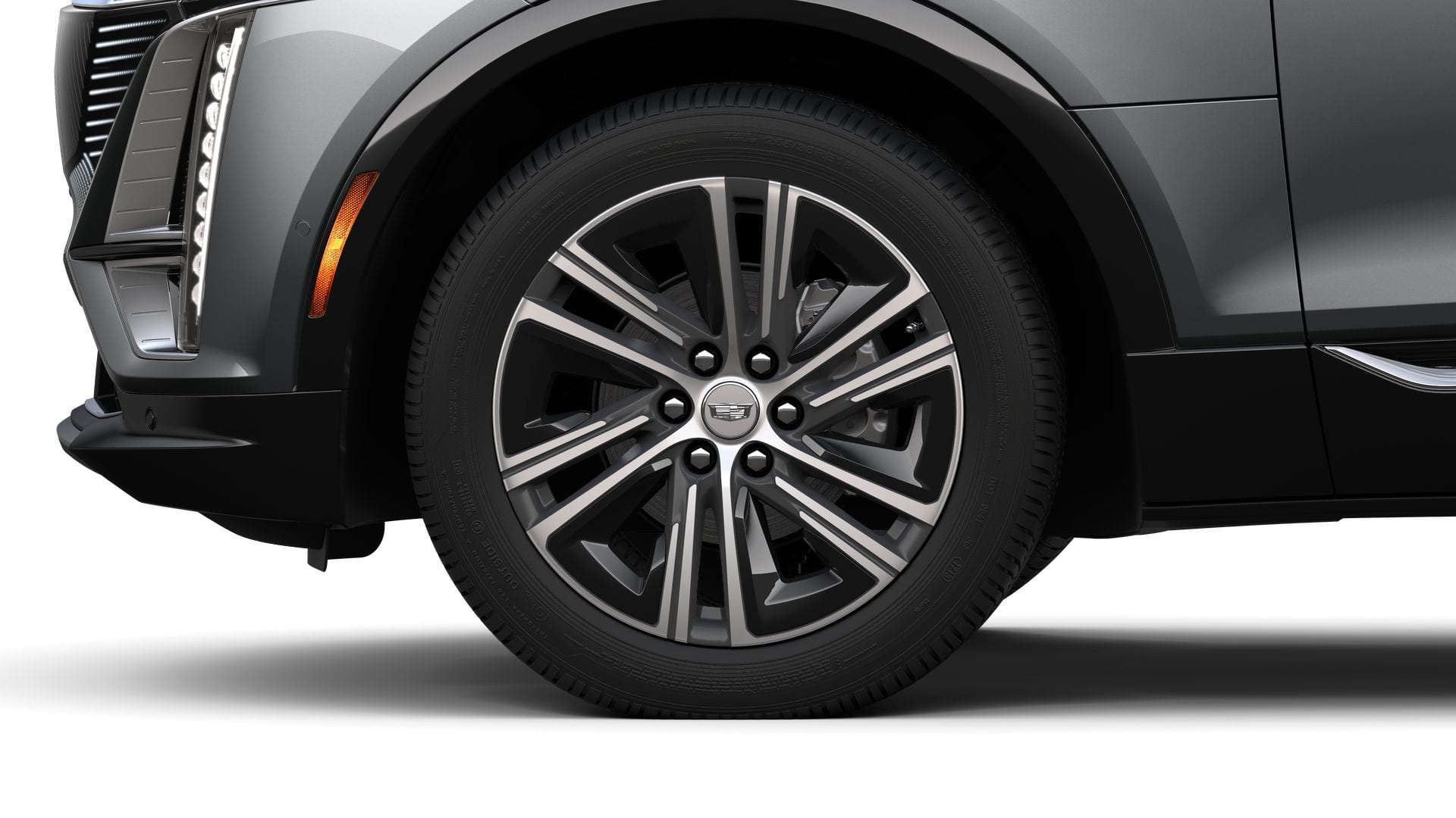 2025 Cadillac LYRIQ Luxury 2