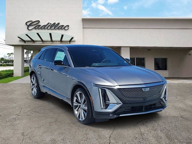2025 Cadillac LYRIQ Luxury 3