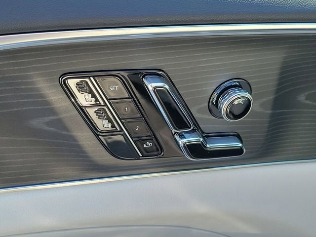 2025 Cadillac LYRIQ Sport 1