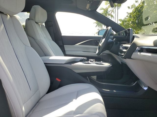 2025 Cadillac LYRIQ Sport 1