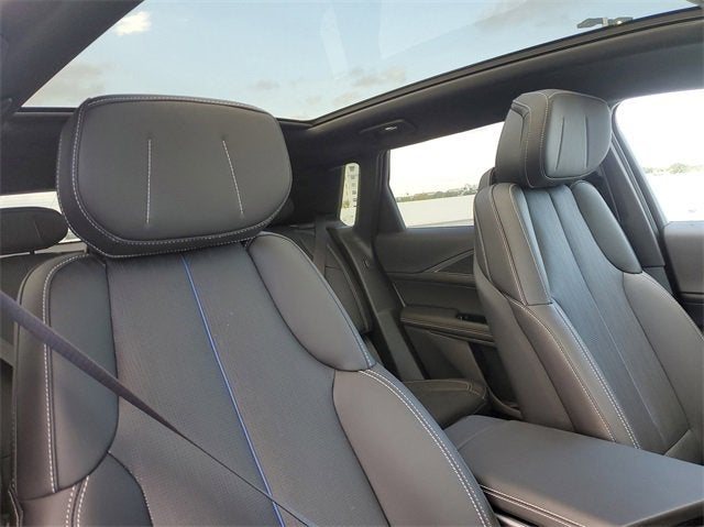 2025 Cadillac LYRIQ Sport 1