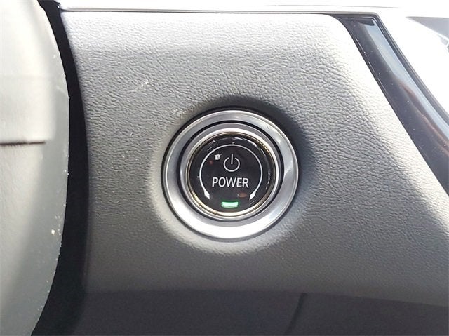 2025 Cadillac LYRIQ Sport 1