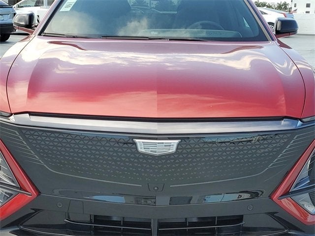 2025 Cadillac LYRIQ Sport 1