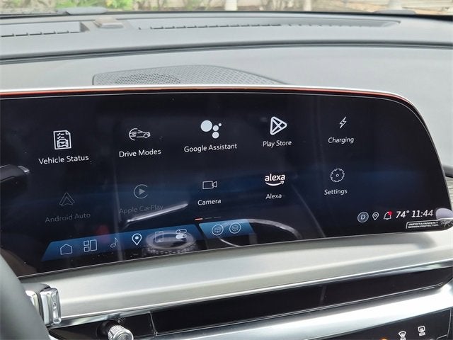 2025 Cadillac LYRIQ Sport 1