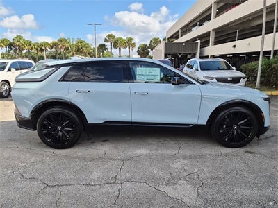 2025 Cadillac LYRIQ Sport 1