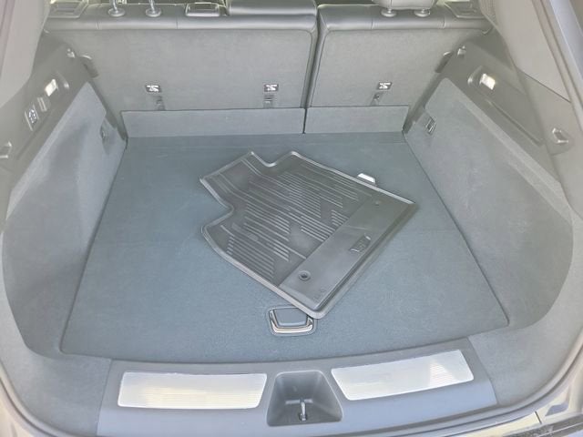 2026 Cadillac LYRIQ Premium Sport