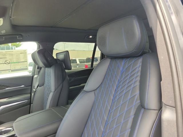 2026 Cadillac ESCALADE IQL Sport