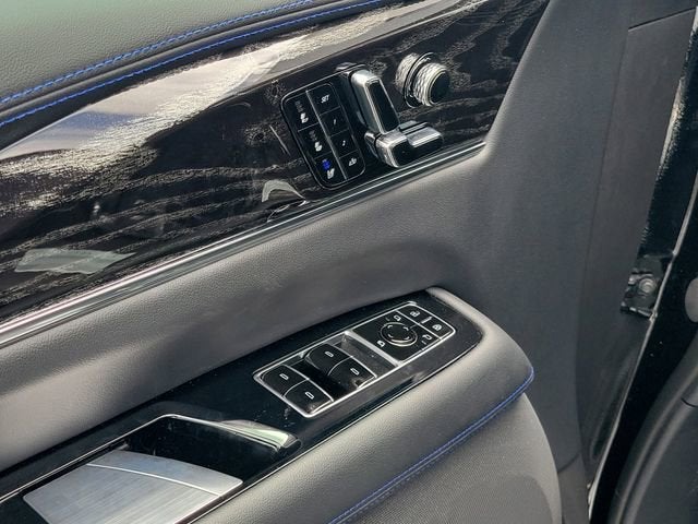 2026 Cadillac ESCALADE IQL Sport