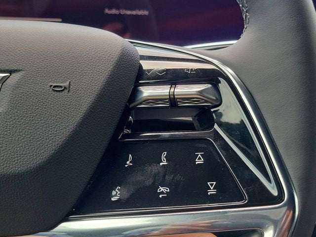 2026 Cadillac ESCALADE IQL Sport