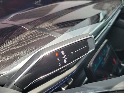 2026 Cadillac ESCALADE IQL Sport