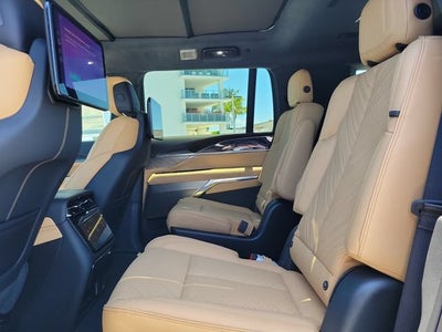 2026 Cadillac ESCALADE IQL Premium Sport