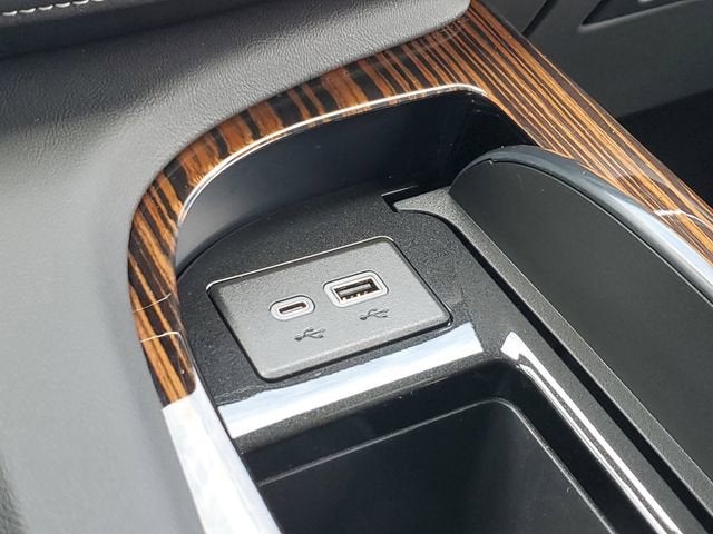 2024 Cadillac Escalade ESV Premium Luxury