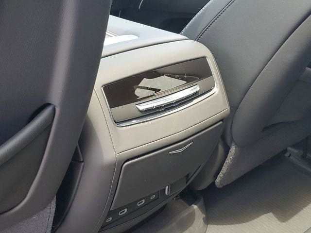 2024 Cadillac Escalade ESV Premium Luxury