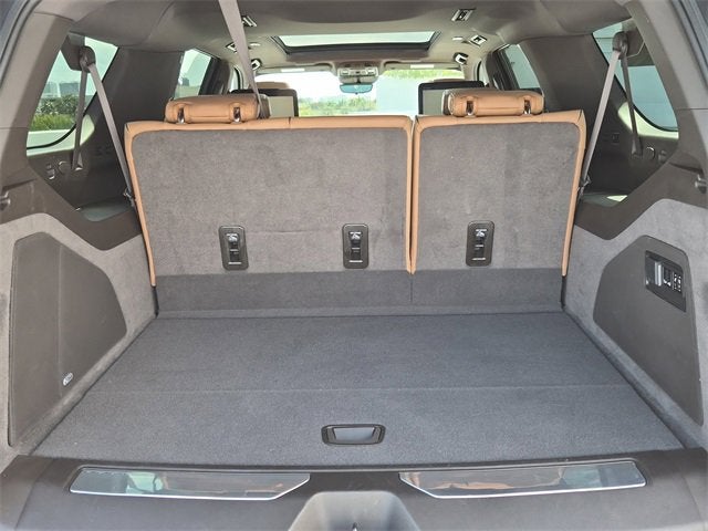 2024 Cadillac Escalade ESV Premium Luxury