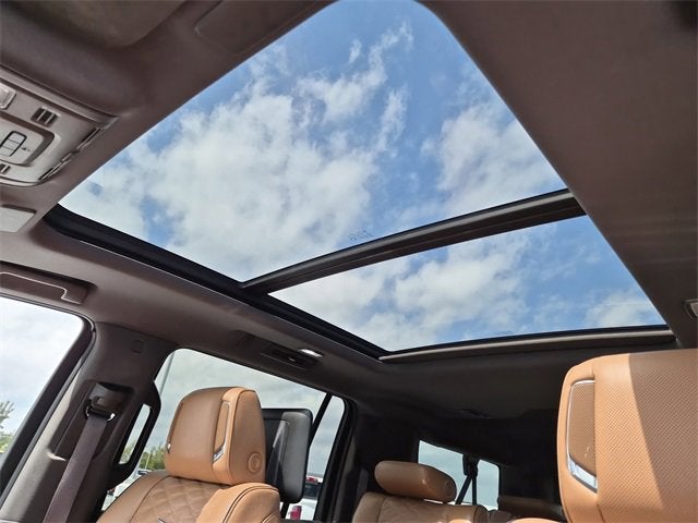 2024 Cadillac Escalade ESV Premium Luxury