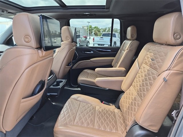 2024 Cadillac Escalade ESV Premium Luxury