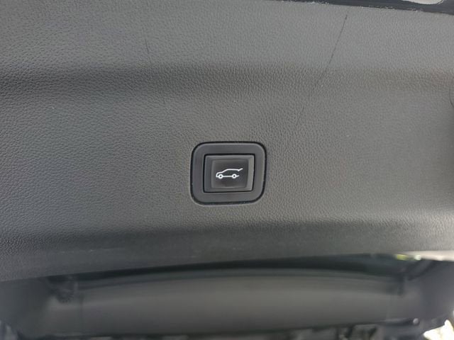 2023 Cadillac Escalade ESV Sport