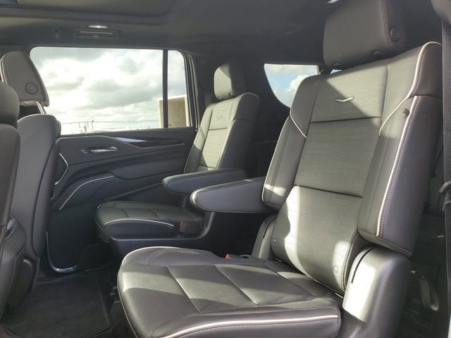 2023 Cadillac Escalade ESV Sport