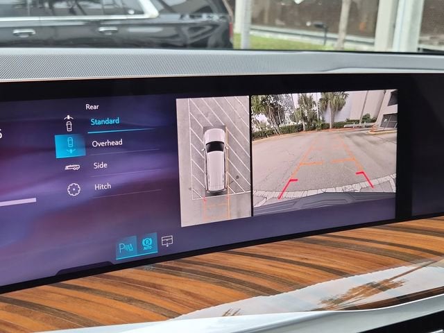 2026 Cadillac Escalade Platinum Luxury