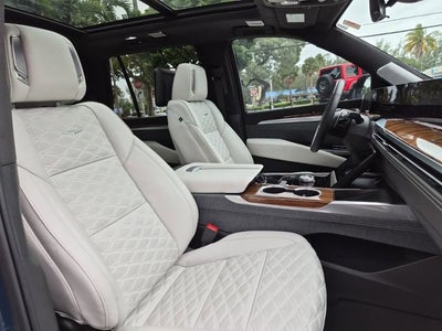 2026 Cadillac Escalade Platinum Luxury