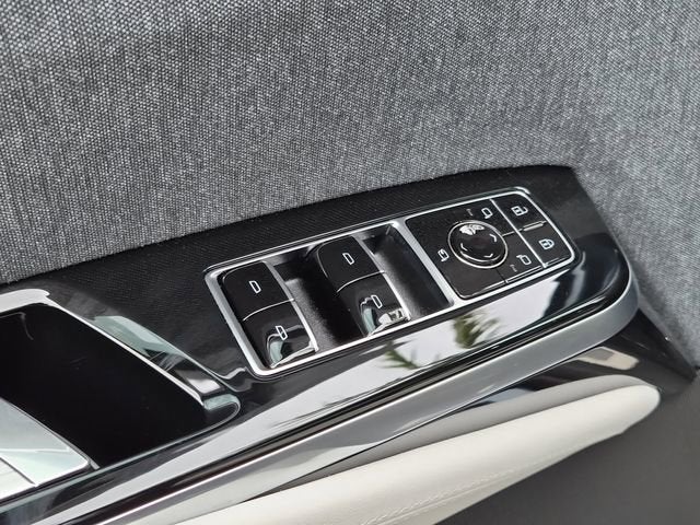 2026 Cadillac Escalade Platinum Luxury