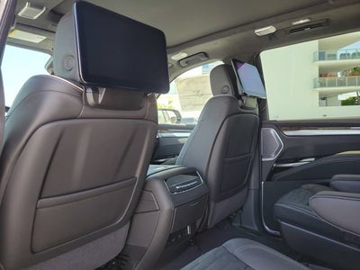 2026 Cadillac Escalade Platinum Sport