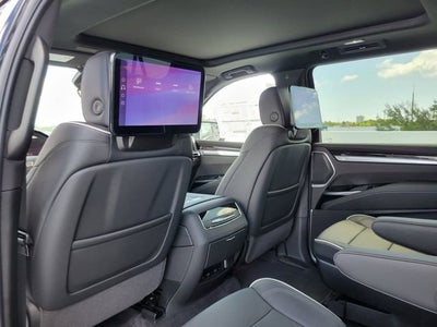 2026 Cadillac Escalade ESV Luxury