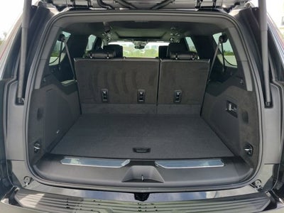 2026 Cadillac Escalade ESV Luxury