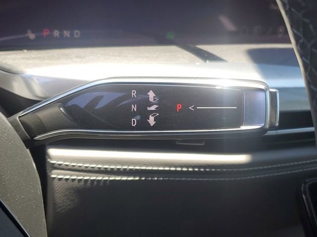 2025 Cadillac ESCALADE IQ Luxury 1