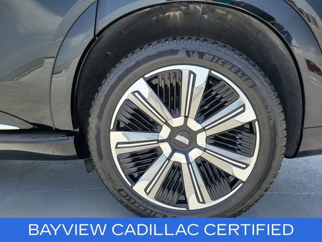 2025 Cadillac ESCALADE IQ Luxury 2