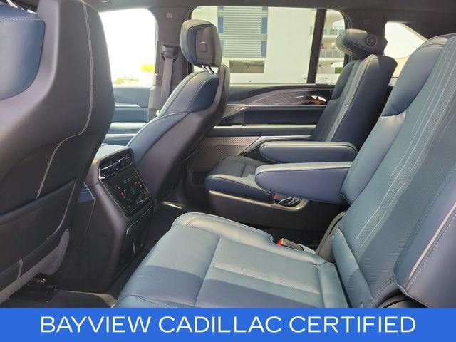 2025 Cadillac ESCALADE IQ Luxury 2