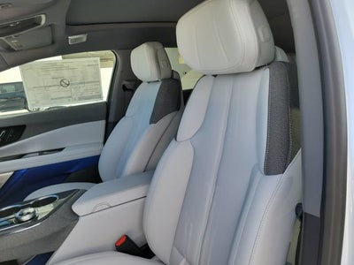 2027 Cadillac OPTIQ Luxury