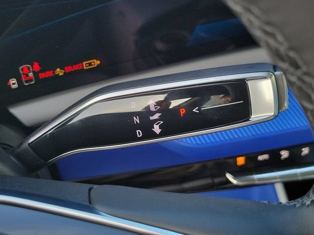 2027 Cadillac OPTIQ Luxury
