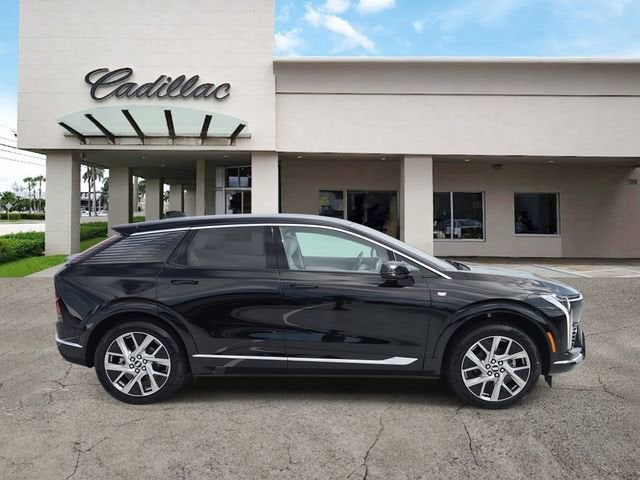 2026 Cadillac OPTIQ Luxury