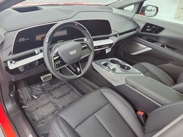 2025 Cadillac OPTIQ Sport 2
