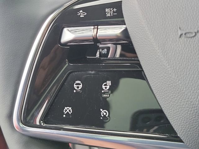 2025 Cadillac OPTIQ Sport 2
