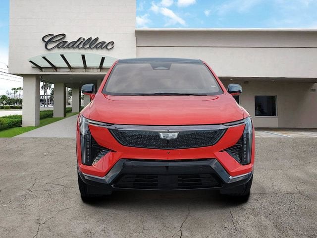 2025 Cadillac OPTIQ Sport 2