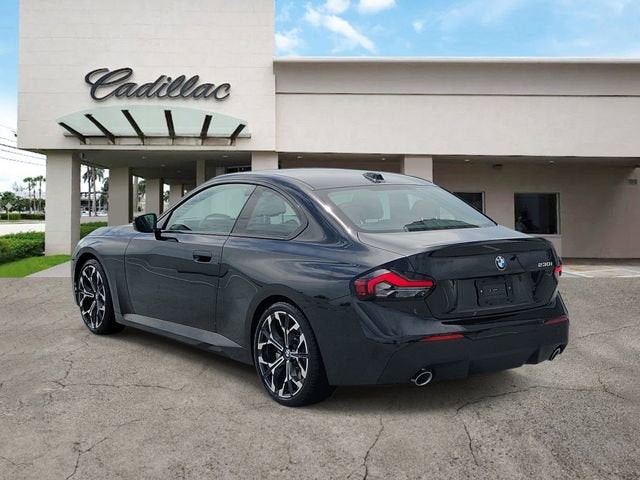 2025 BMW 2 Series 230i