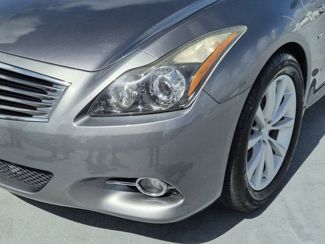 2014 INFINITI Q60 Coupe Journey