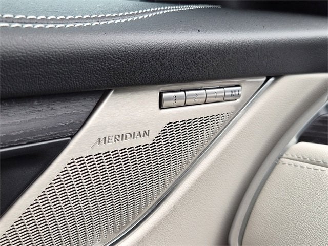 2025 Jaguar F-PACE R-Dynamic S