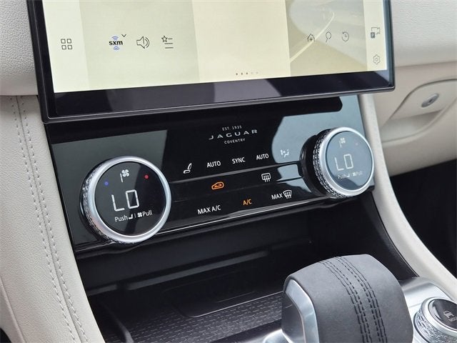 2025 Jaguar F-PACE R-Dynamic S