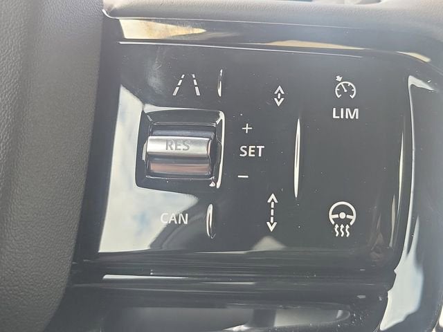 2025 Land Rover Range Rover Evoque Core S