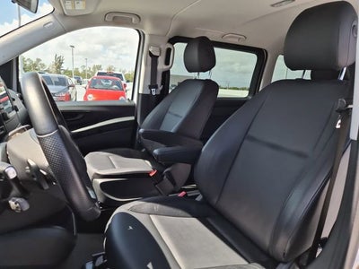2023 Mercedes-Benz Metris Passenger Van NA