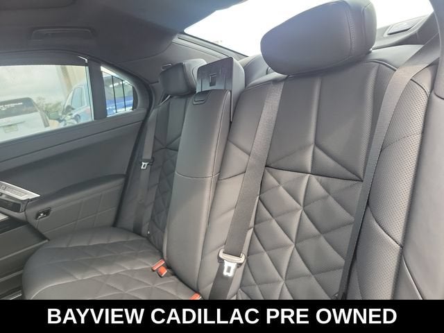 2023 BMW 7 Series 740i