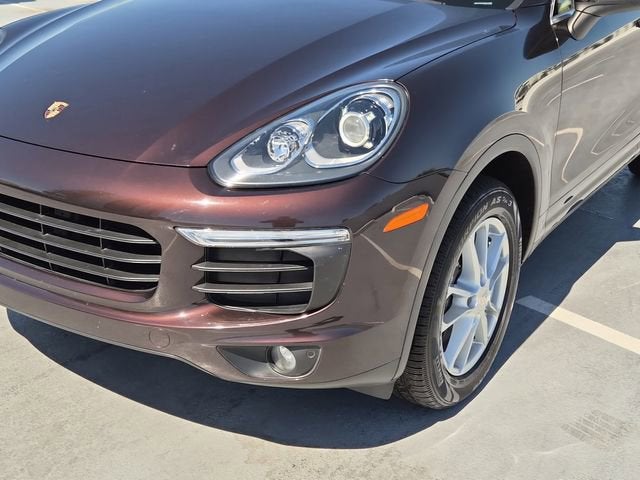 2016 Porsche Cayenne Base