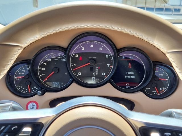 2016 Porsche Cayenne Base