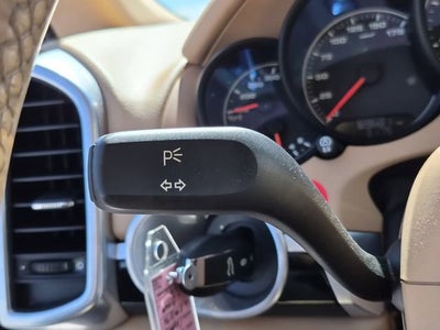 2016 Porsche Cayenne Base