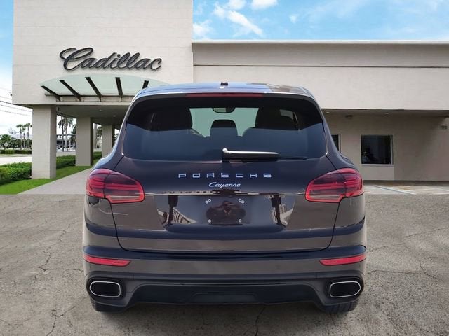 2016 Porsche Cayenne Base