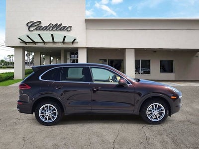 2016 Porsche Cayenne Base