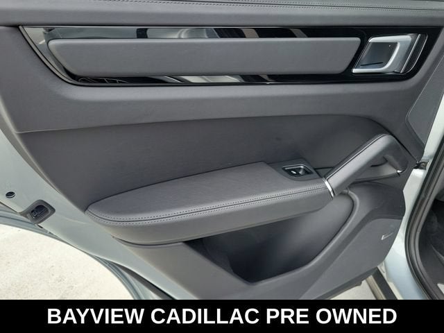 2022 Porsche Cayenne S